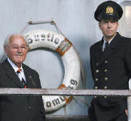 Stets mit im Einsatz: Fachberater Heinz Schön und Hauptdarsteller Kai Wiesinger; „Wilhelm Gustloff“ - Foto: pa