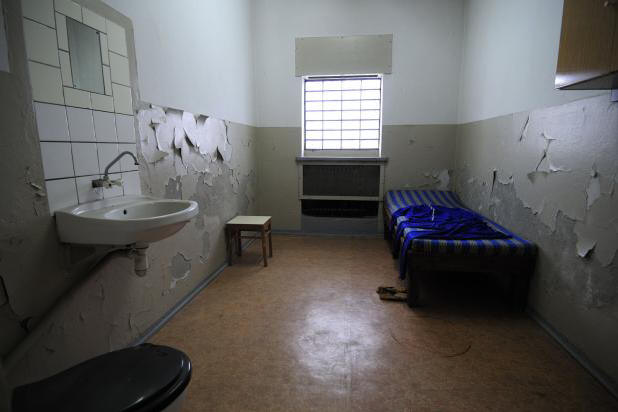 Zelle in der Untersuchungshaftanstalt der DDR-Staatssicherheit in Berlin-Hohensch�nhausen.